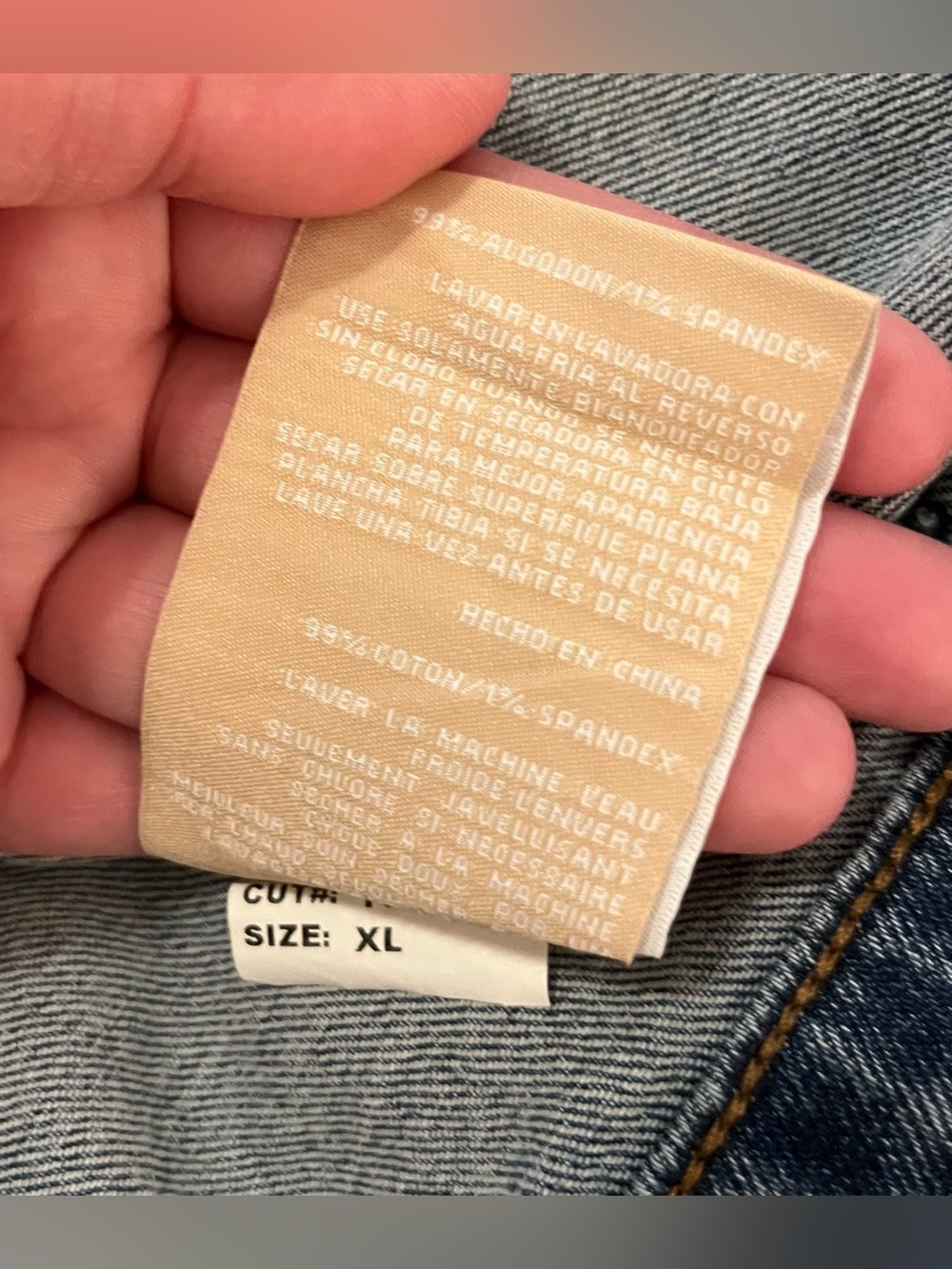 Kut from the Kloth Jean jacket XL - Picture 4 of 8